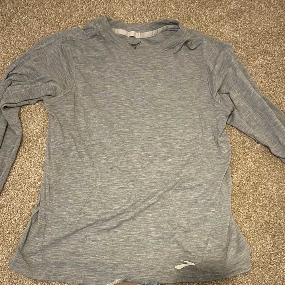 Brooks Heather Gray Long Sleeve Shirt